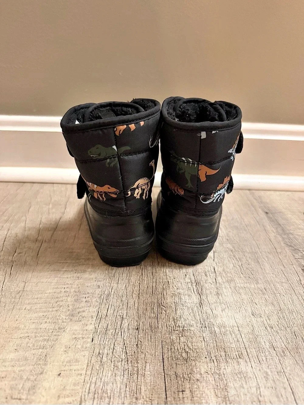 The Children's Place Toddler Boys Dino All Weather Boots Black & Orange
